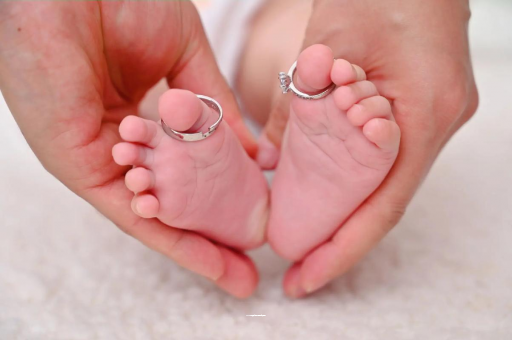 保亭怀孕多久才会孕吐